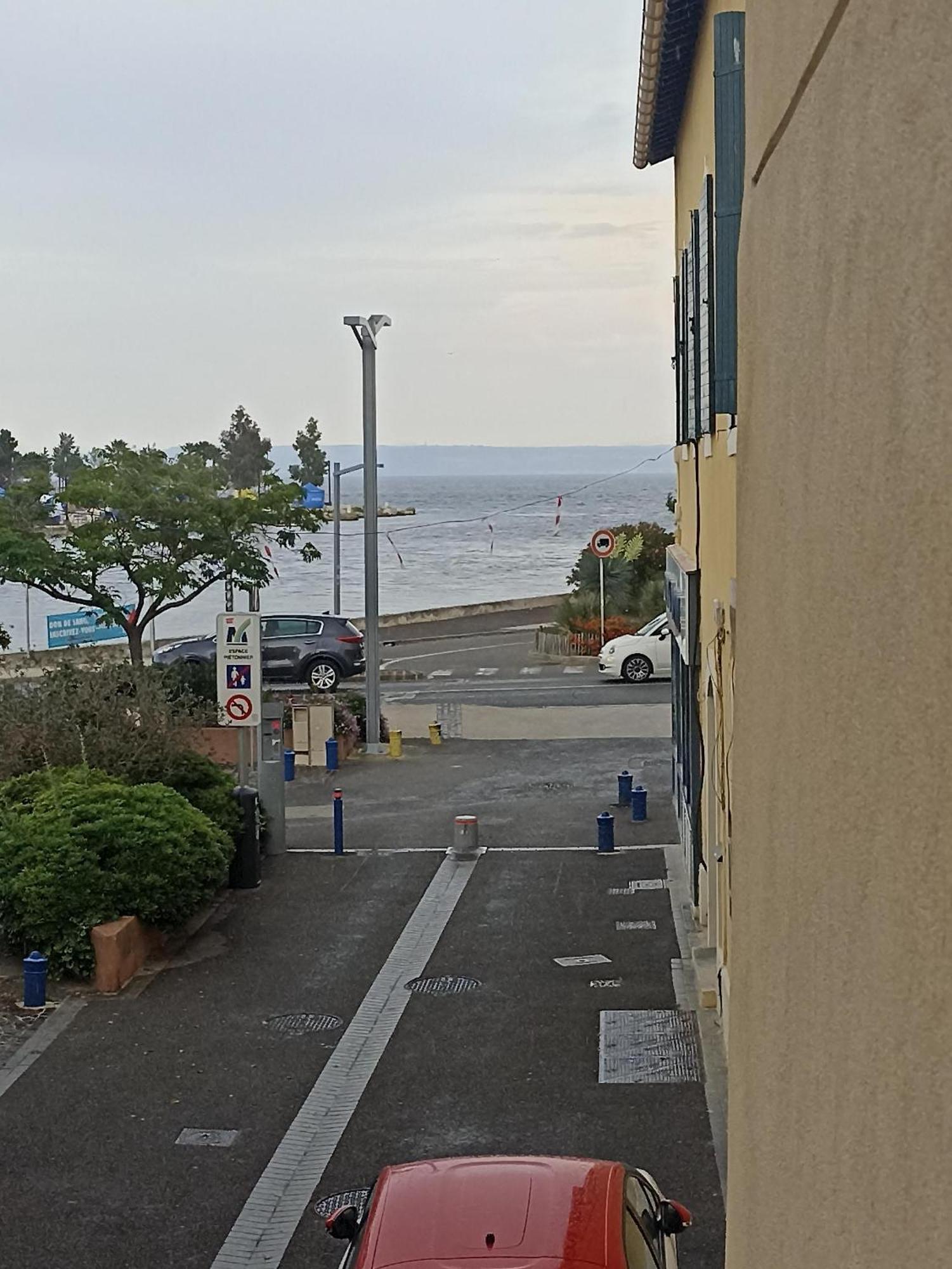 מרטיג Les Hebergements De La Plage En Ville מראה חיצוני תמונה
